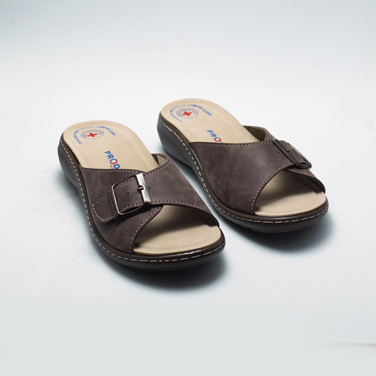 pavers anatomic slipper mule