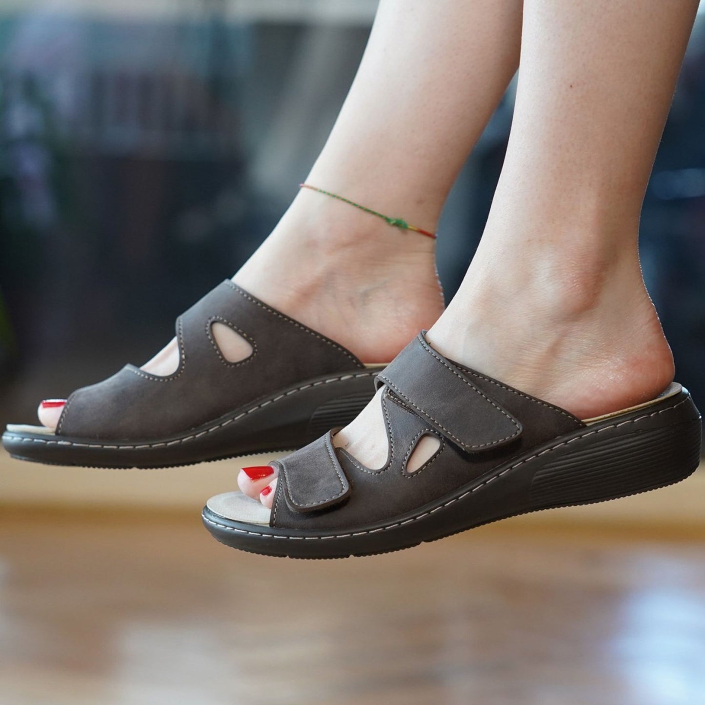 anatomic women slipper