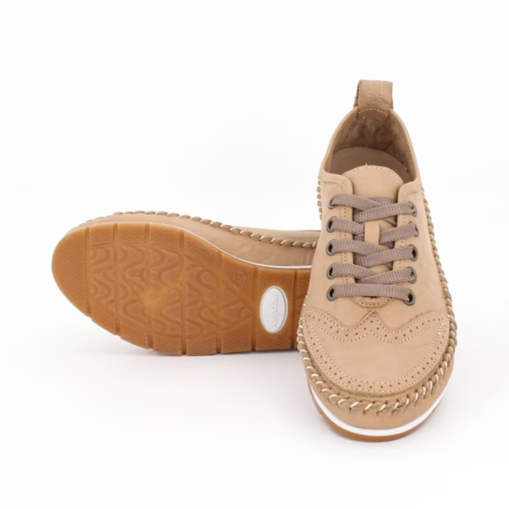 women comfoert leather shoe